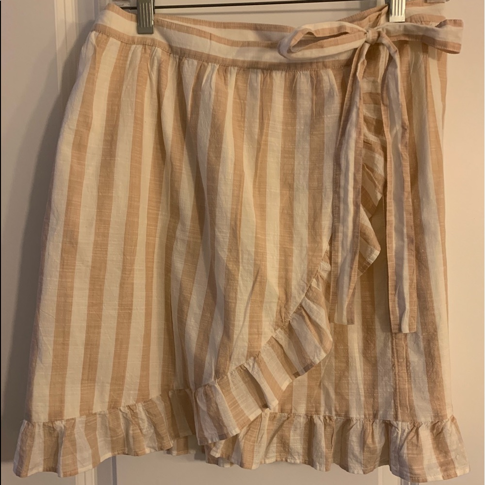 Jcrew cream&white striped skirt